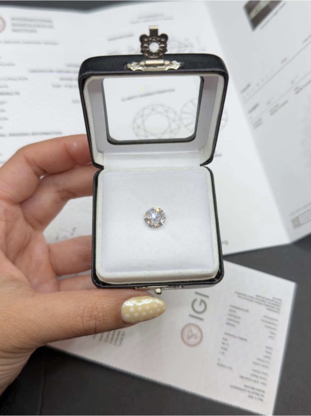 3.01CT real Lab grown Diamond IGI certified color D VS1 colorless